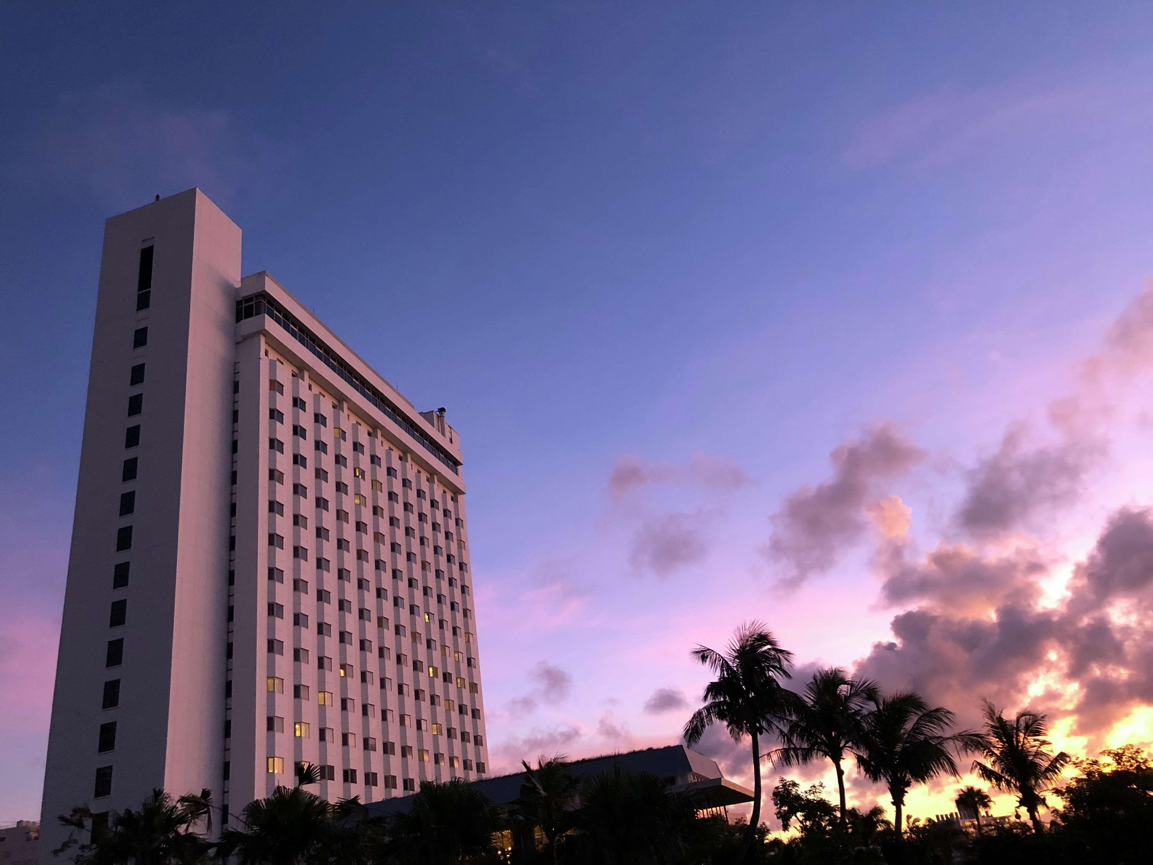 Doubletree By Hilton Naha Shuri Castle Exterior photo