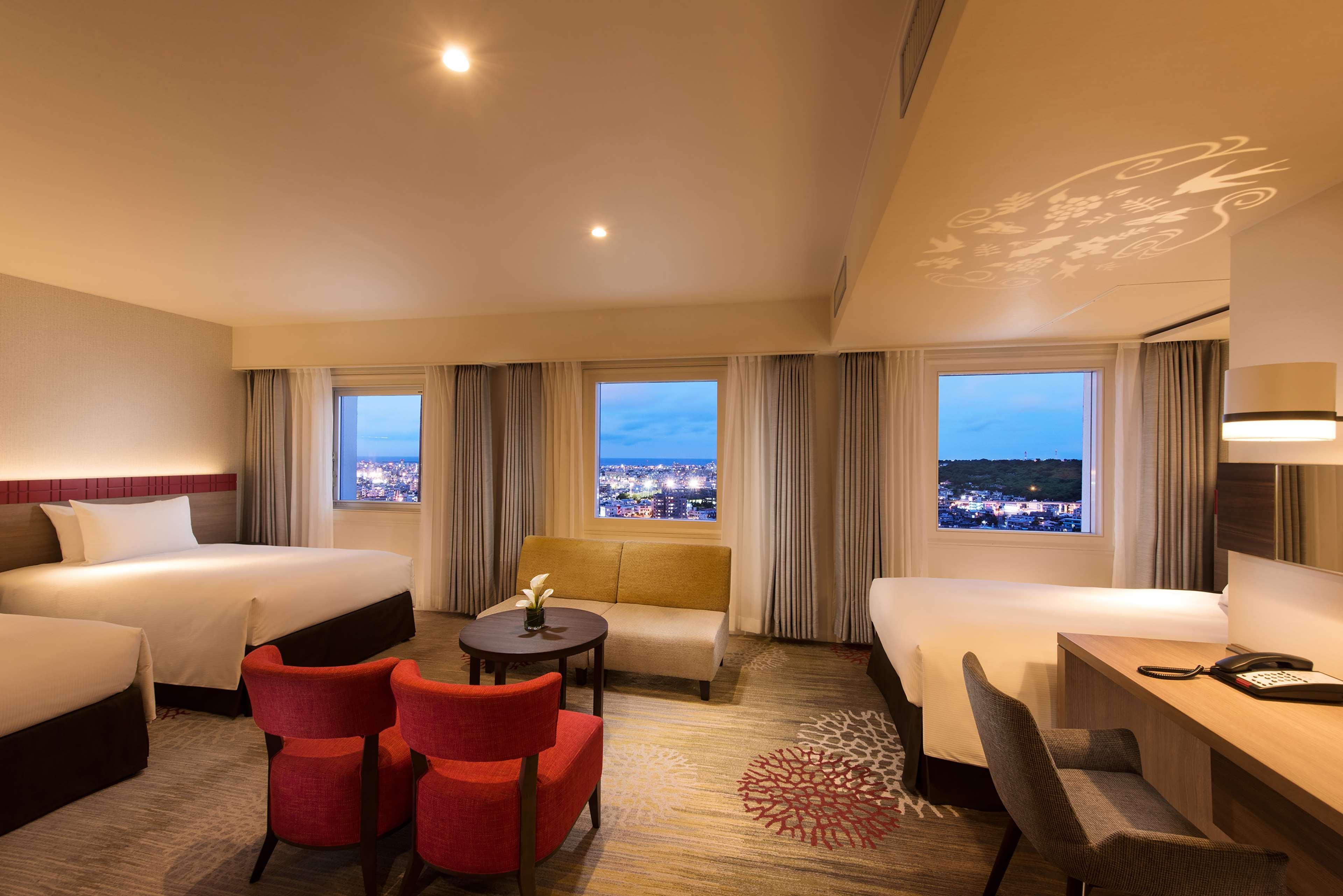 Doubletree By Hilton Naha Shuri Castle Exterior photo
