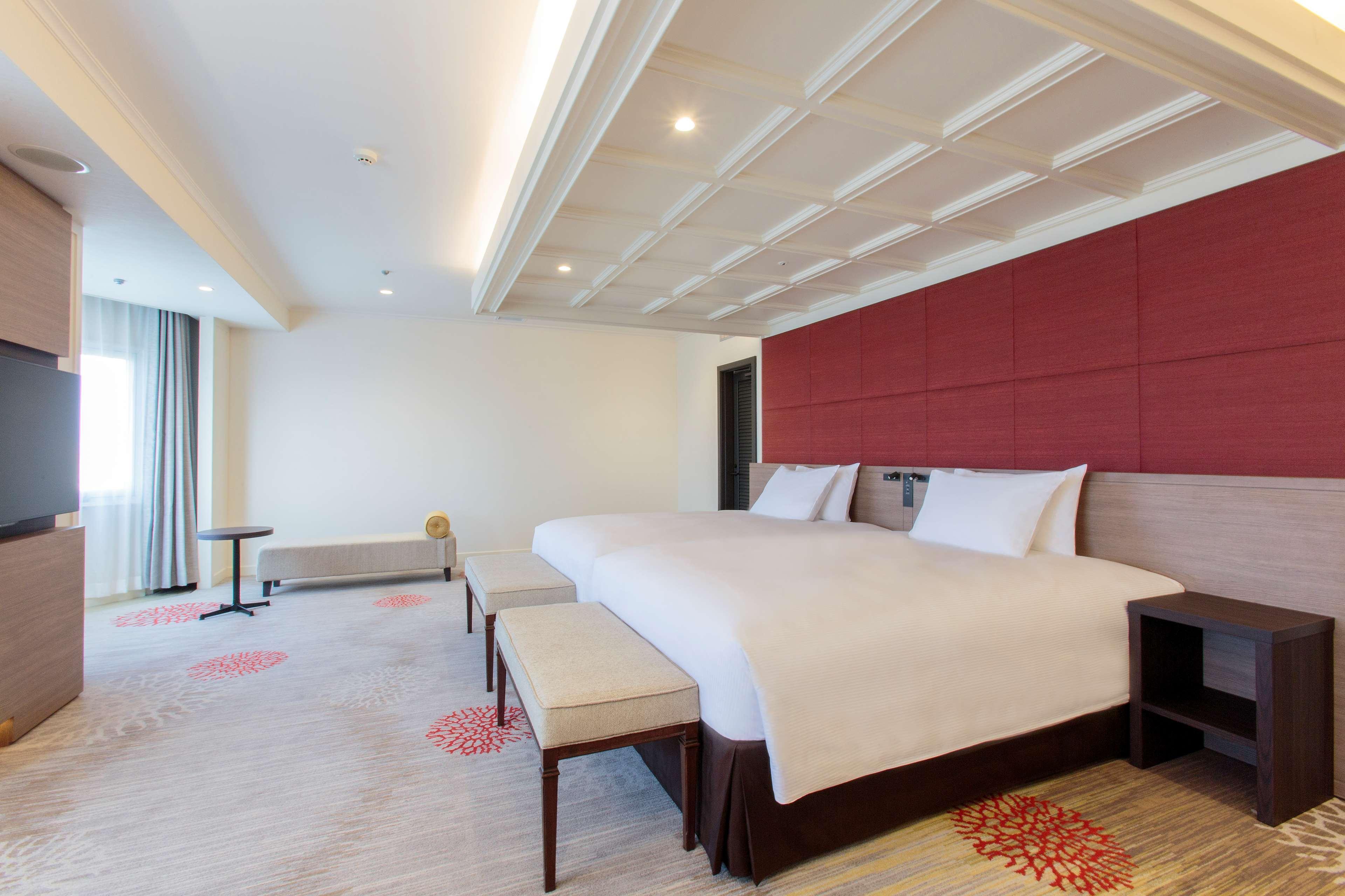 Doubletree By Hilton Naha Shuri Castle Exterior photo