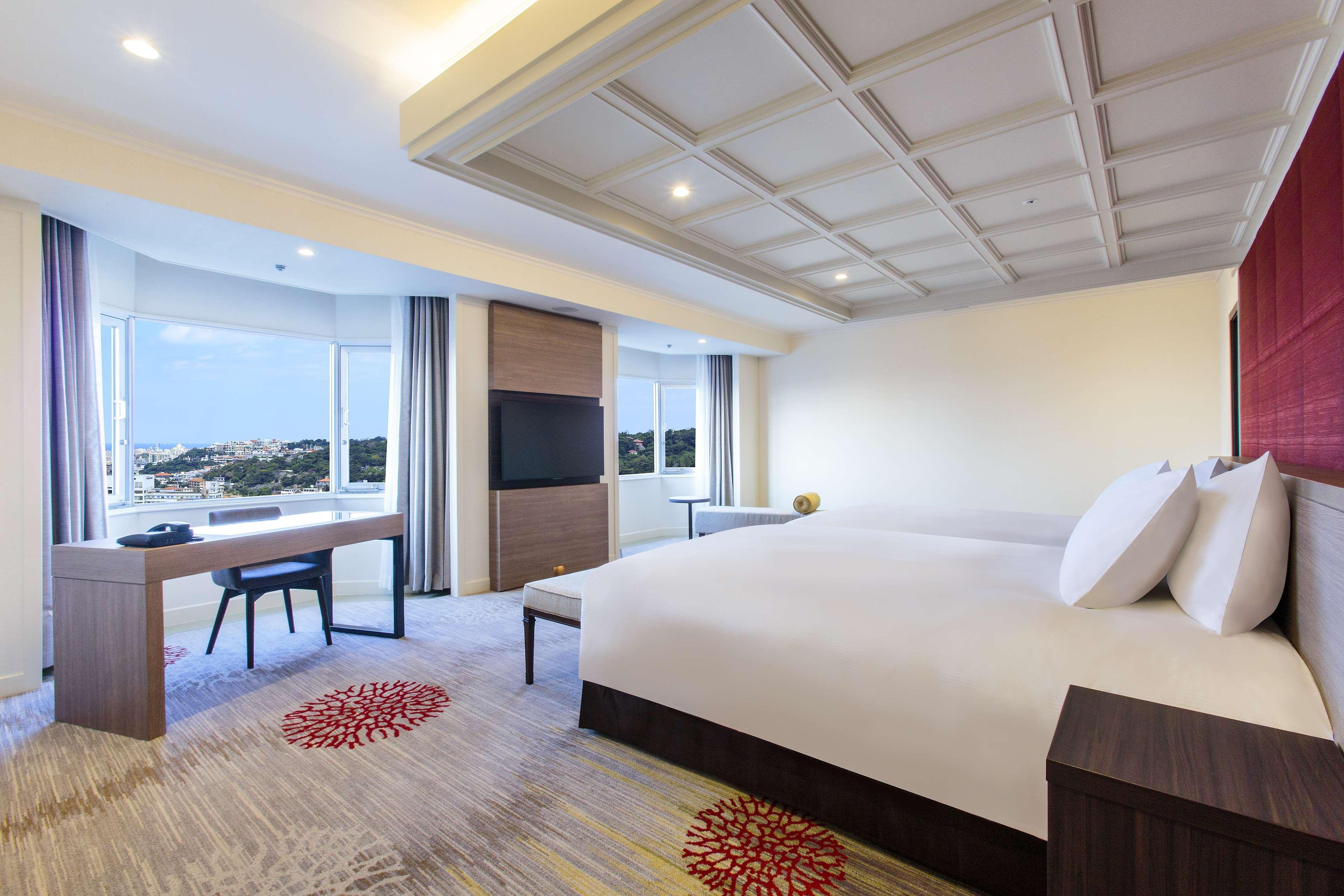 Doubletree By Hilton Naha Shuri Castle Exterior photo