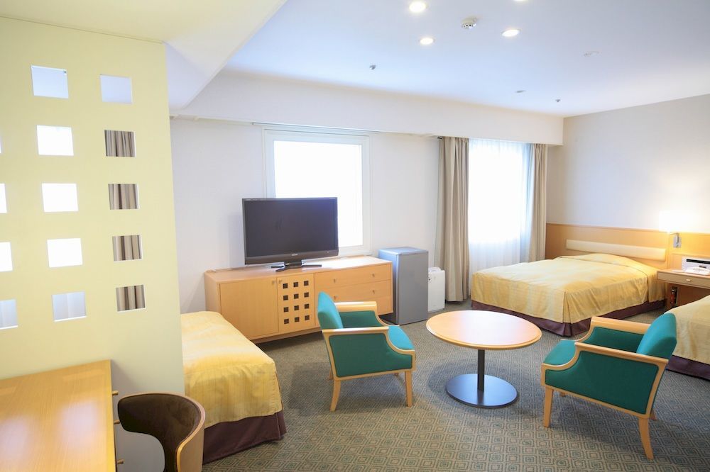 Doubletree By Hilton Naha Shuri Castle Exterior photo